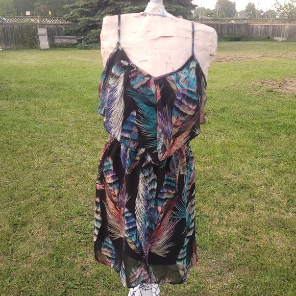 Size Small Dynamite Dress - Picture 1 of 5